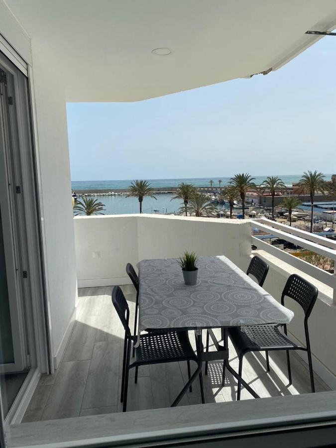 Palm True Towers 1, Marina Beach Apartment فوينخيرولا المظهر الخارجي الصورة