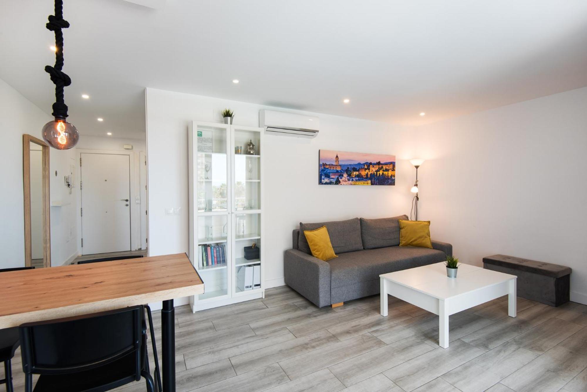 Palm True Towers 1, Marina Beach Apartment فوينخيرولا المظهر الخارجي الصورة